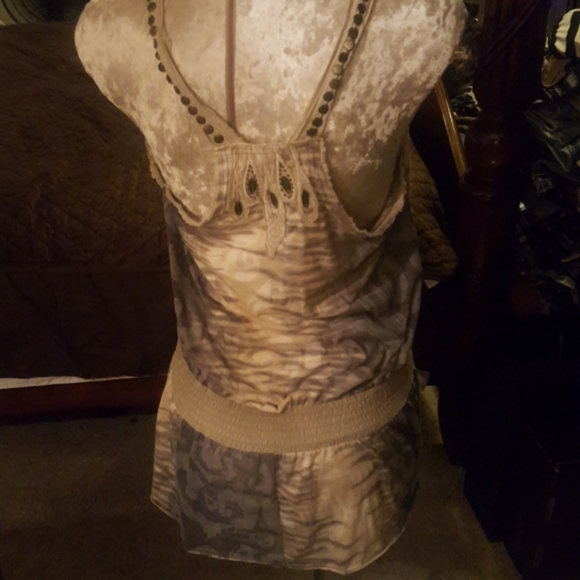 Blouse - Picture 3 of 6